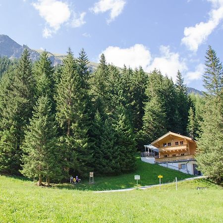 Family Lodge Maximilian تكس المظهر الخارجي الصورة