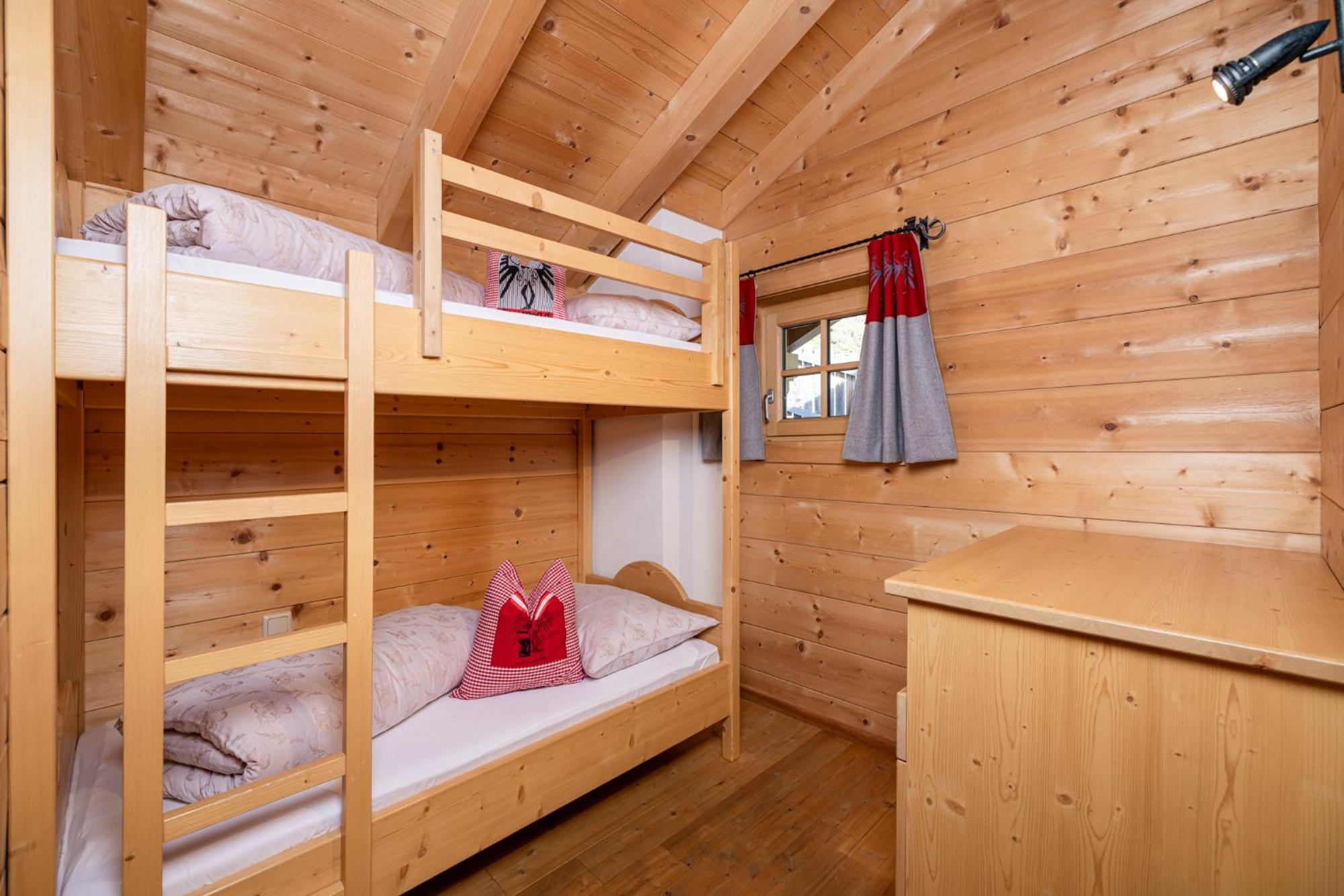 Family Lodge Maximilian تكس المظهر الخارجي الصورة